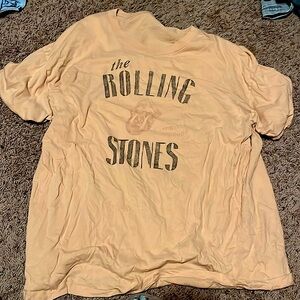 Orange baggy Rolling stones shirt
